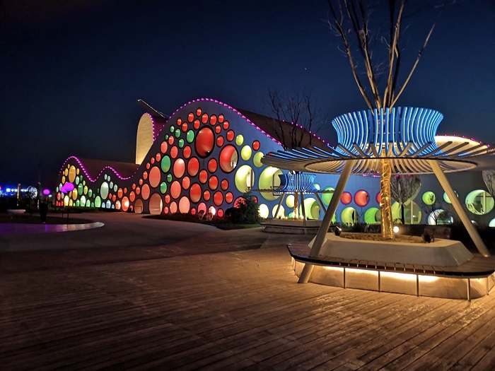 西安國際美術城少兒美術館-東側面 西安國際美術城少兒美術館-東側面
