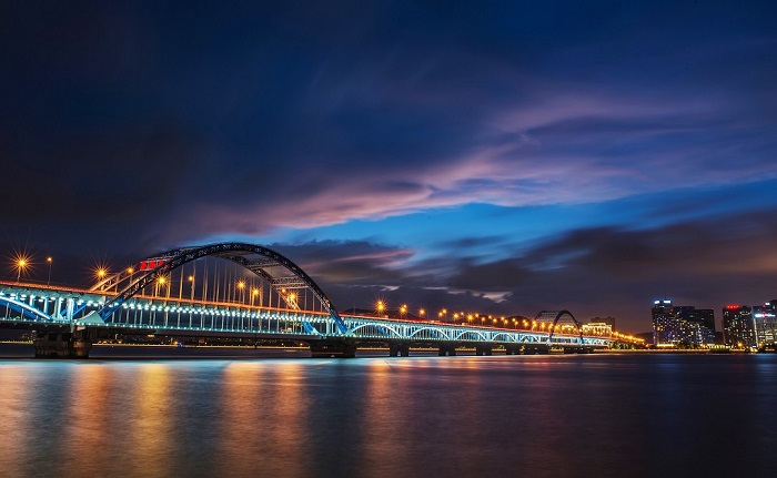 新基建下橋梁照明之思 新基建下橋梁照明之思