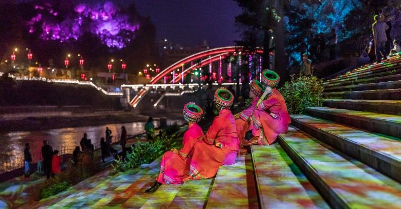 越“夜”越精彩 夜游文旅演藝賦能城鎮夜經濟-5 越“夜”越精彩 夜游文旅演藝賦能城鎮夜經濟-5